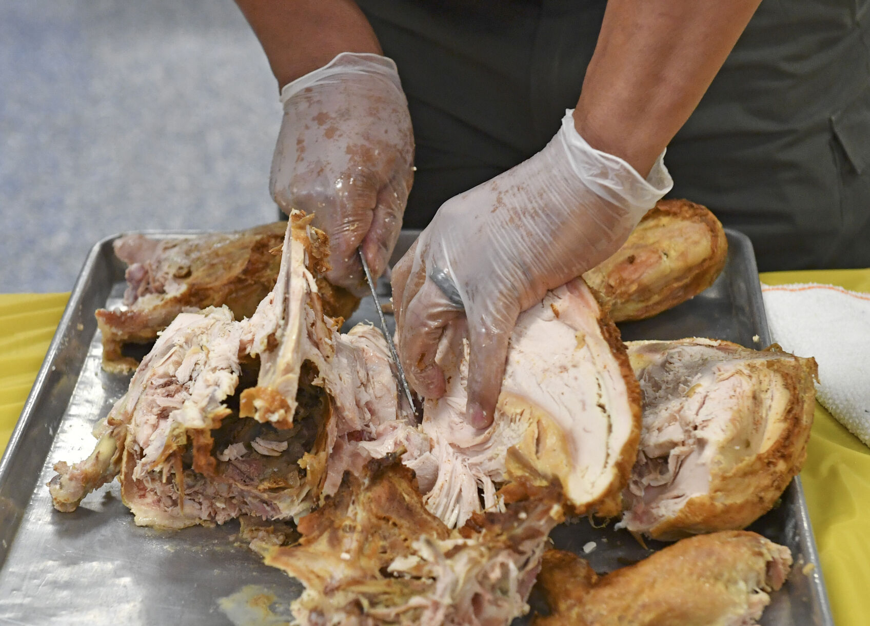 BR.wildturkeycarving.adv HS 245.JPG